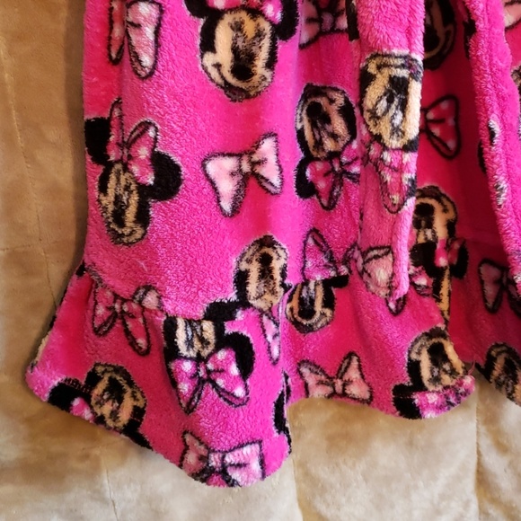 Disney Minnie Mouse Girl's Robe Size 6 - Picture 3 of 3